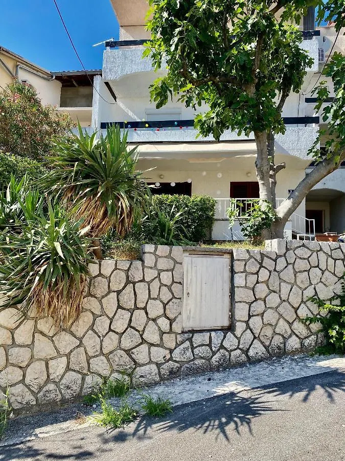 Modern Couples Coastal Getaway Mm Διαμέρισμα Crikvenica