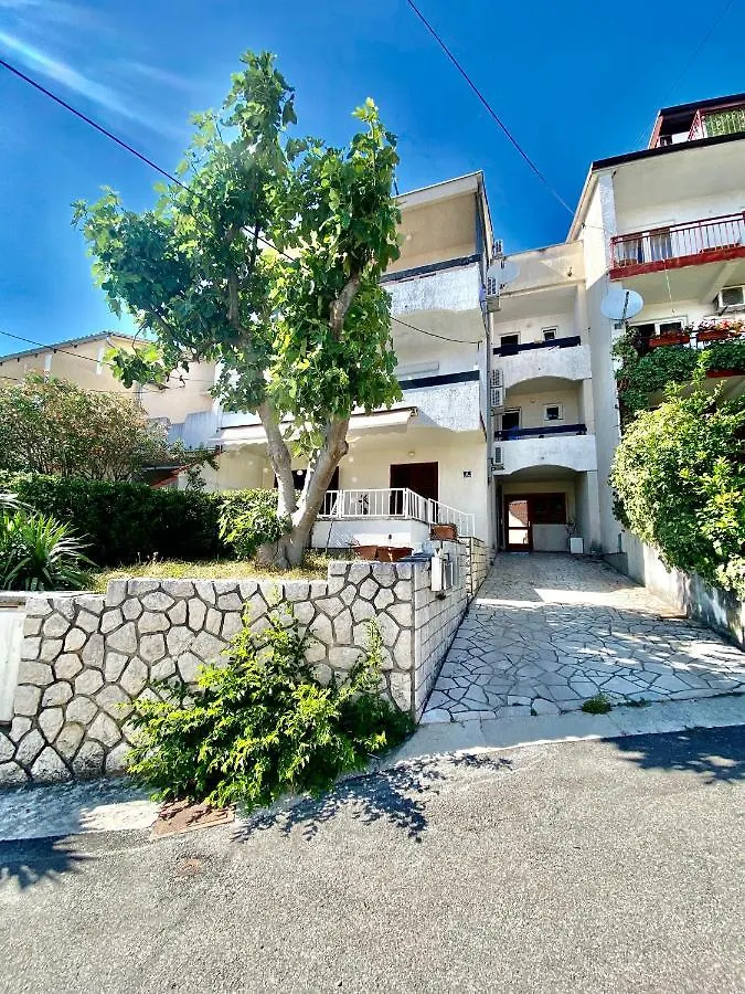 Modern Couples Coastal Getaway Mm Διαμέρισμα Crikvenica 0*,